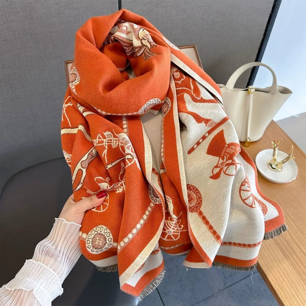 NEW! EXQUISITE CASHMERE BLEND SCARF WRAP - Picture 3 of 9